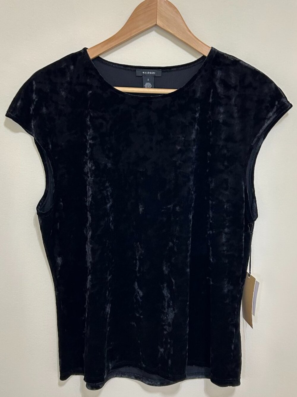 NWT Halogen Crushed Velvet Cap-Sleeve Top Black Size L